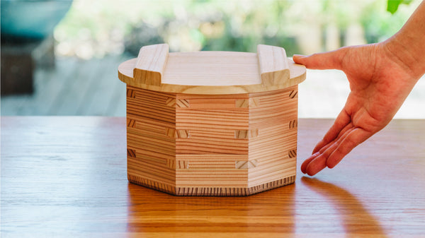蒸し木釜】ブログ1／わが家のレンジに入る？ – 朝倉家具