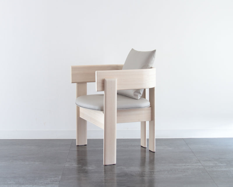 HAGOROMO LD Chair