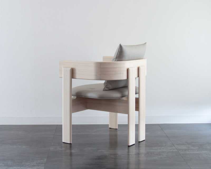 HAGOROMO LD Chair