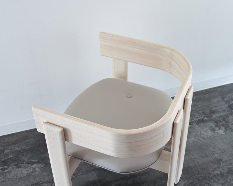 HAGOROMO LD Chair