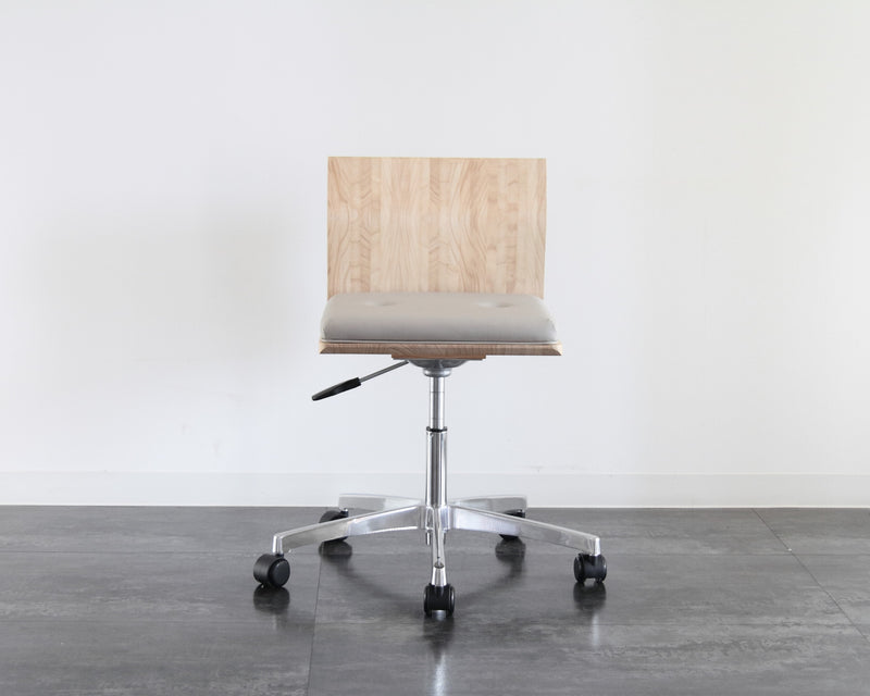 HAGOROMO Work Chair