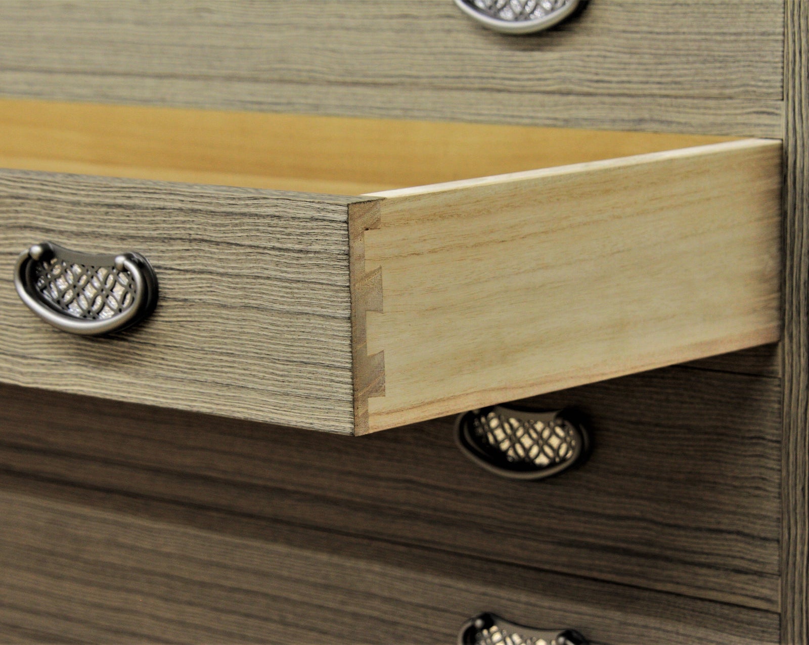 り*ち様 総桐箪笥　加茂桐箪笥朝倉家具　踊桐　焼桐仕上　8段引き天板天丸型　上5 り*ち様 総桐箪笥 加茂桐箪笥朝倉家具 踊桐 焼桐仕上